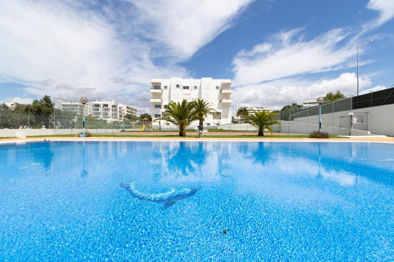 Spaceful Apartment In Albufeira Zewnętrze zdjęcie