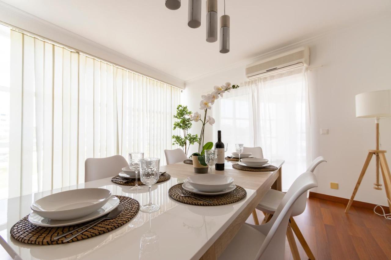 Spaceful Apartment In Albufeira Zewnętrze zdjęcie